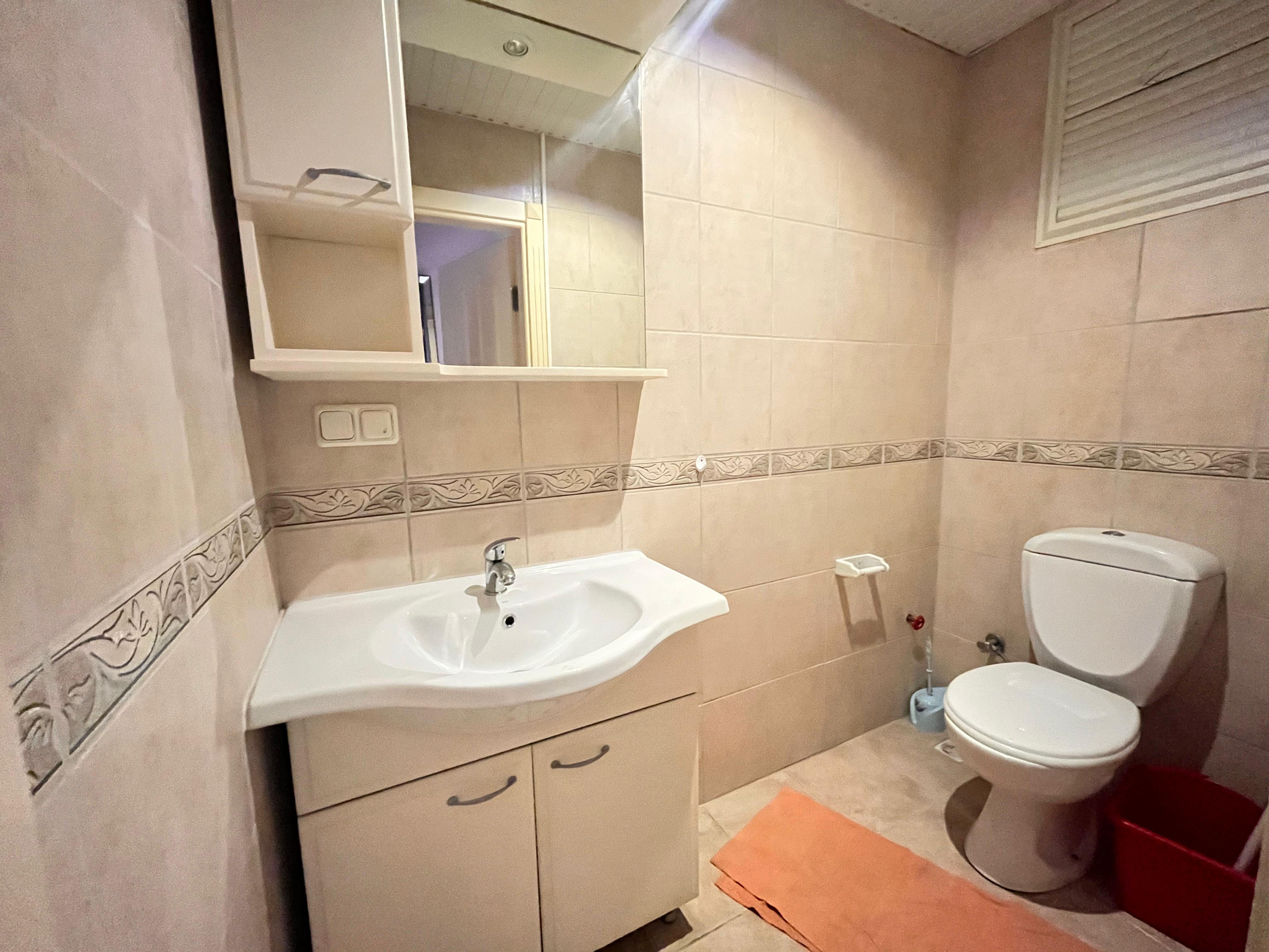 ALANYA MERKEZDE DENİZ KALE MANZARALI EŞYALI DAİRE - 11