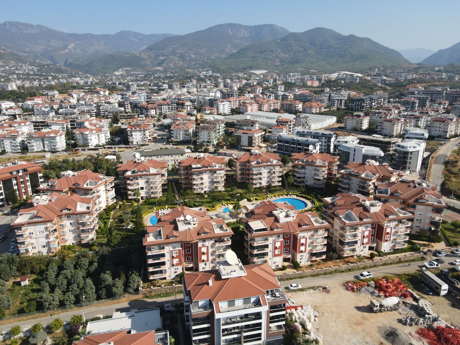 ALANYA OBA'DA SİTEDE EBEVEYN BANYOLU 2+1 DAİRE - 3