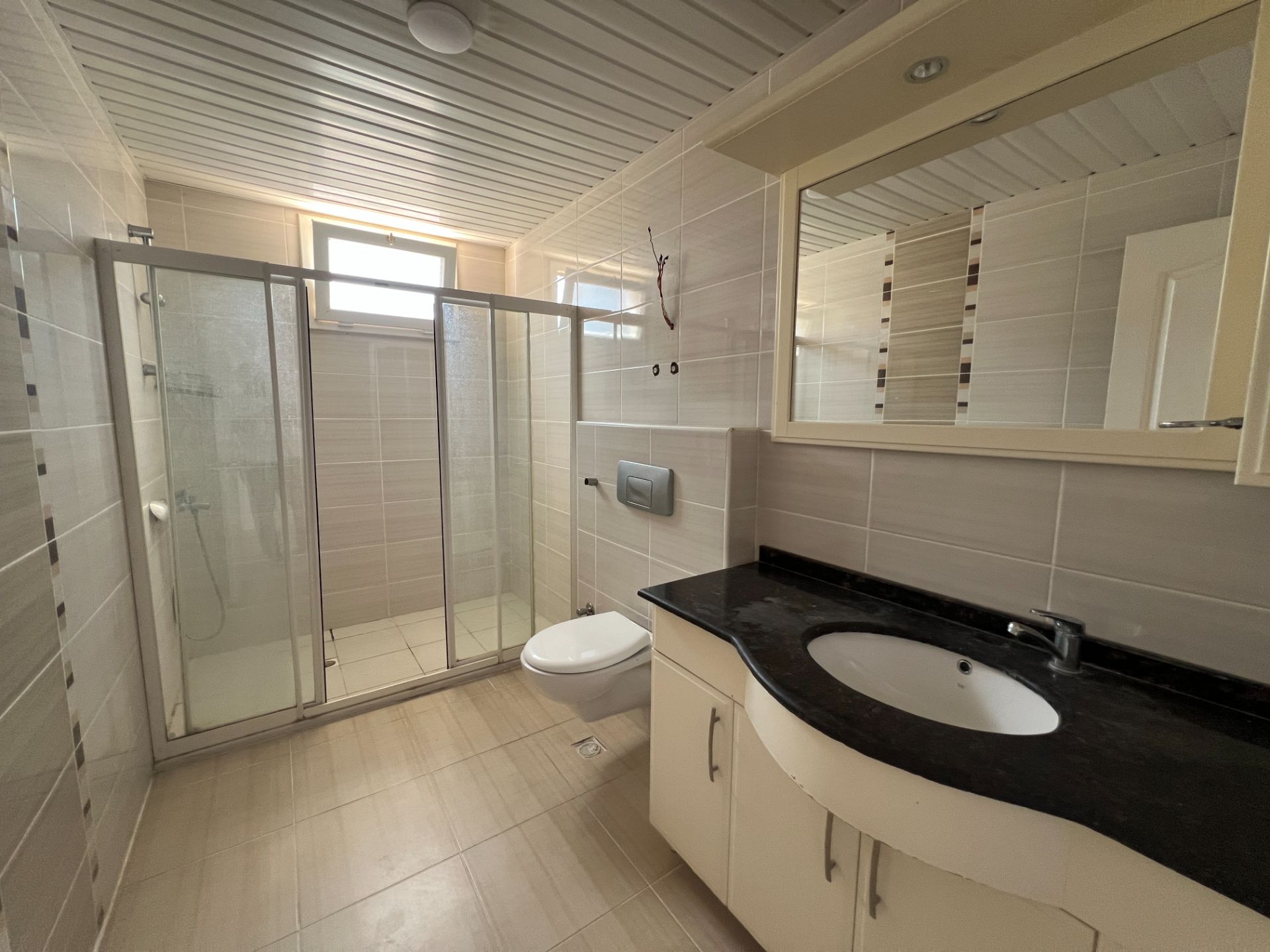 ALANYA OBA'DA SİTEDE EBEVEYN BANYOLU 2+1 DAİRE - 8