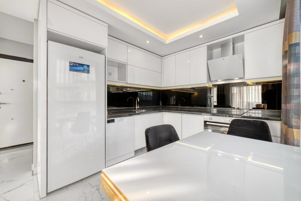 ALANYA MAHMUTLAR'DA DUBLEKS ESYALI REZİDANS DAİRE - 6