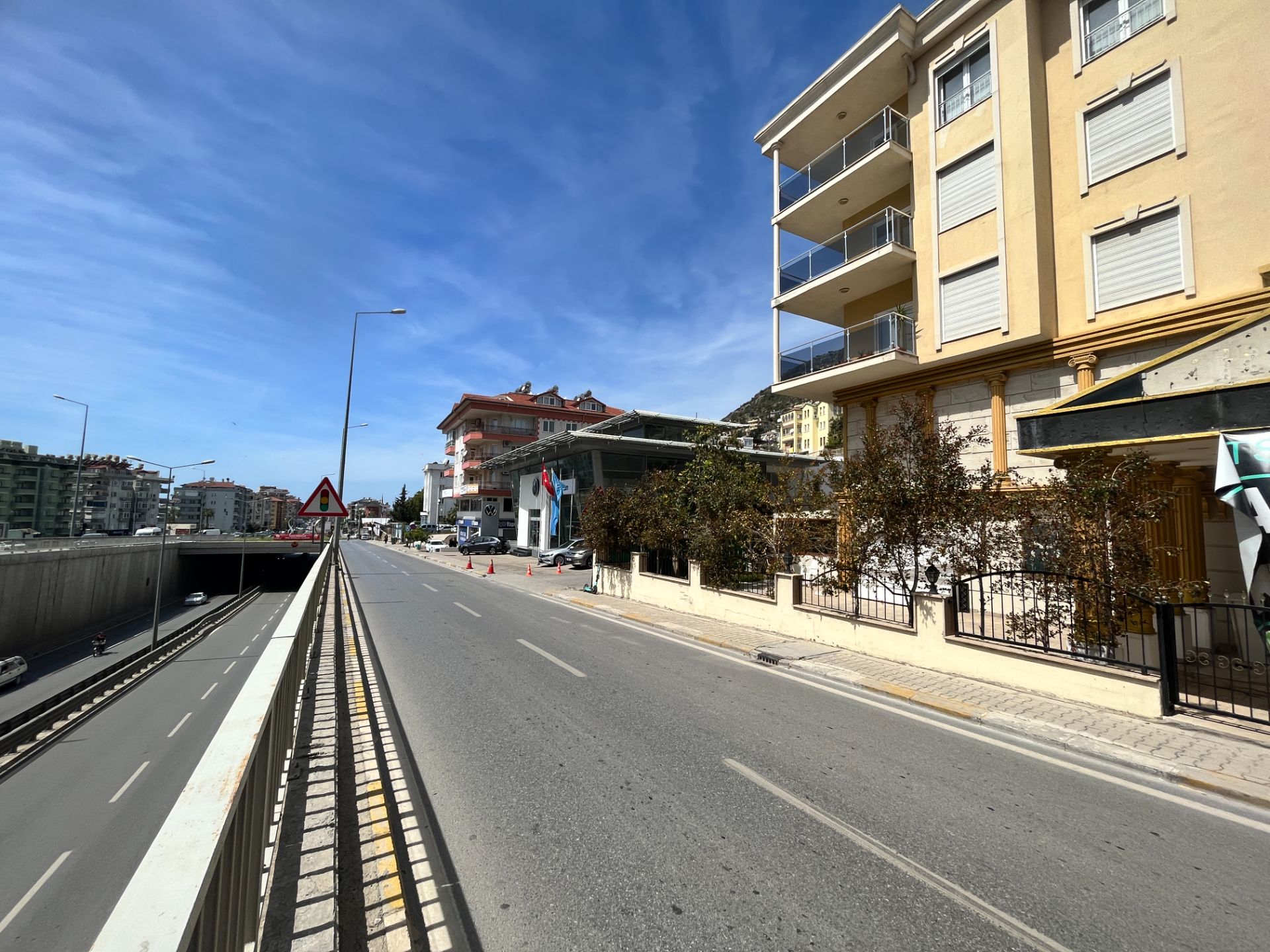 ALANYA'DA ÇEVREYOLU KENARI FIRSAT DÜKKAN - 3