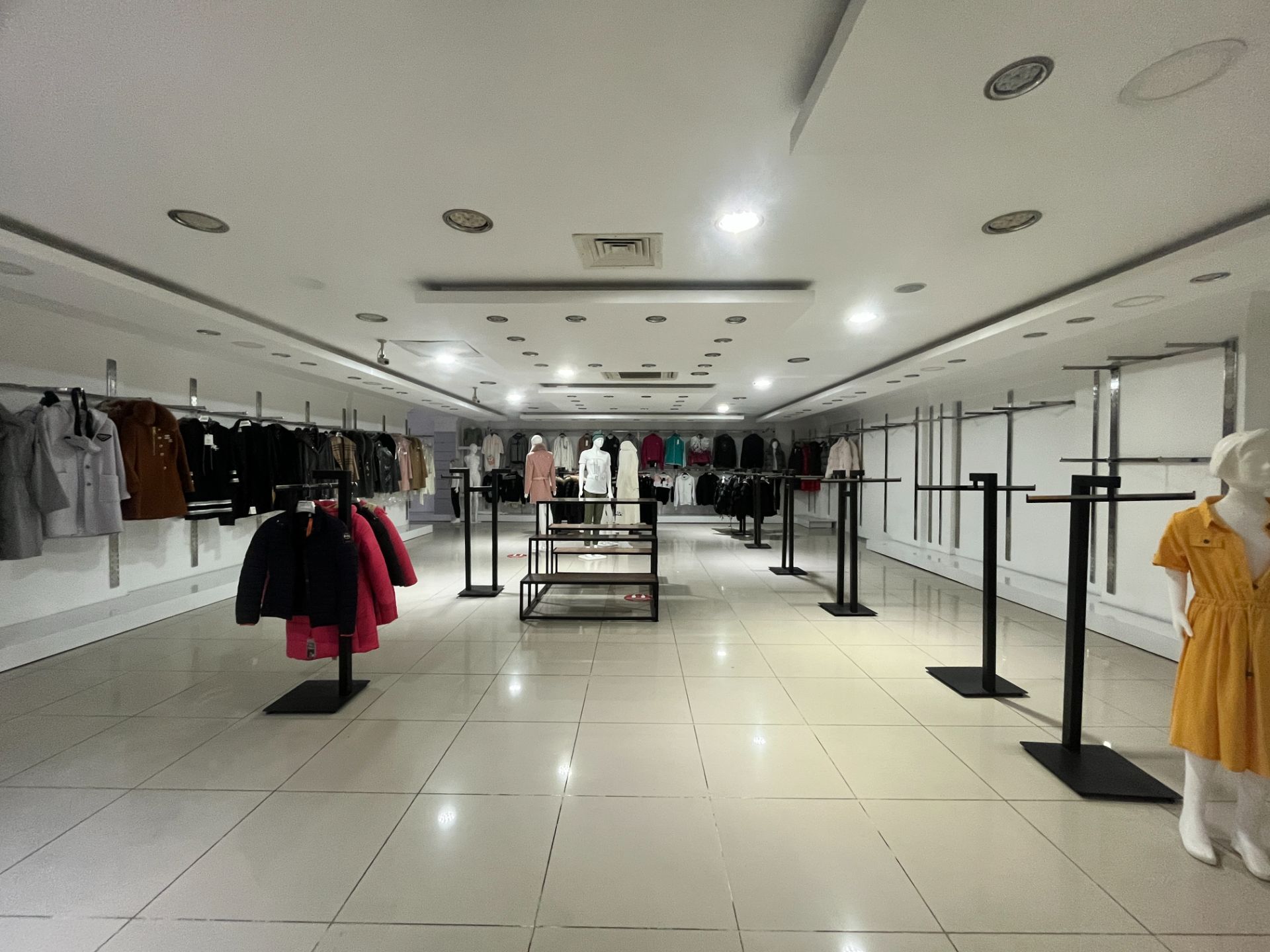 ALANYA'DA ÇEVREYOLU KENARI FIRSAT DÜKKAN - 5