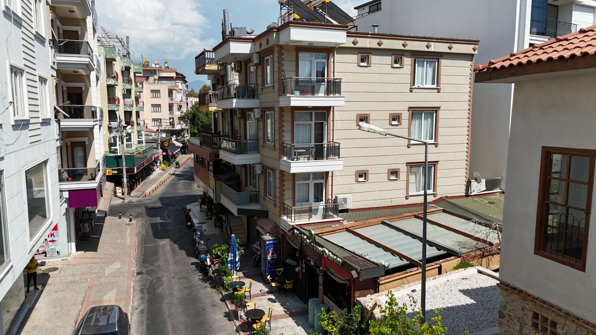 ALANYA MERKEZDE VATANDASLIKLI KOMPLE BİNA - 1