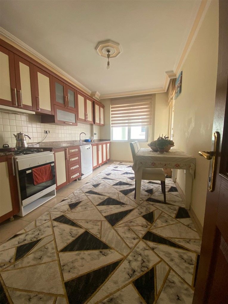 ALANYA MERKEZDE GENİŞ 2+1 AYRI MUTFAK DAİRE FIRSATI - 12