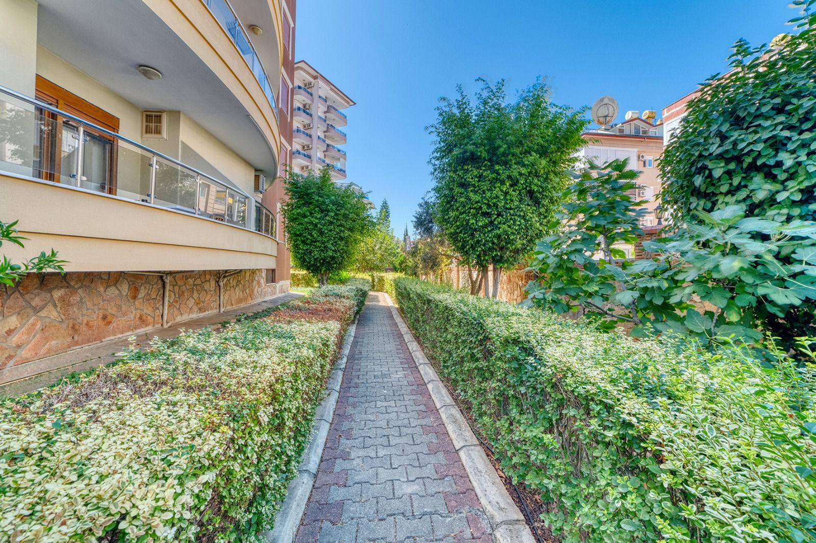 ALANYA MERKEZDE VATANDASLIKLI 4+1 AYRI MUTFAK ESYALI DAİRE FIRSATI - 17