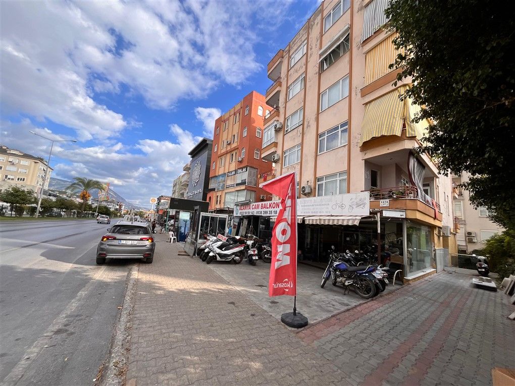 ALANYA CUMHURİYET BÖLGESİNDE YATIRIMLIK AYRI MUTFAK 2+1 FIRSATI - 2