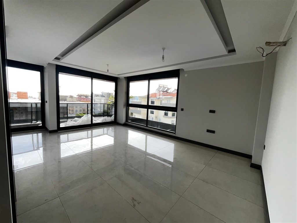 ALANYA BÜYÜKASBAHÇE'DE 4+1 EBEVEYN BANYOLU LÜKS DAİRE - 4