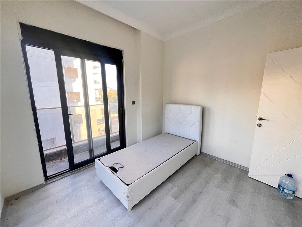 ALANYA ÇIPLAKLI'DA 1+1 AYRI MUTFAK FIRSAT DAİRE  - 13