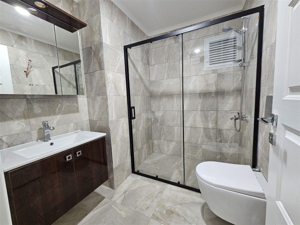ALANYA ÇIPLAKLI AYRI MUTFAKLI 2+1 DAİRE - 13
