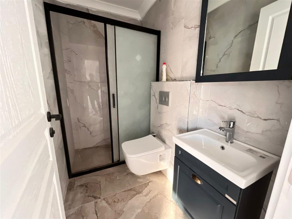 ALANYA ÇIPLAKLI'DA 7 BALKONLU 3+1 FIRSAT DAİRE - 3