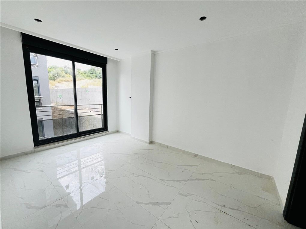 ALANYA KESTEL'DE LÜKS SİTEDE 2+1 DAİRE - 11