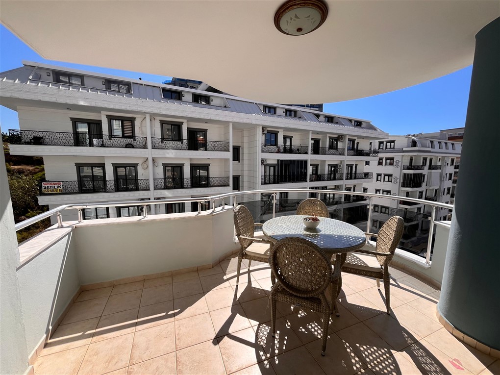 ALANYA MAHMUTLARDA EŞYALI 2+1 GENİŞ DAİRE - 15
