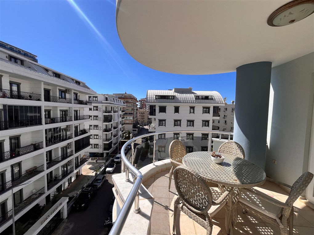 ALANYA MAHMUTLARDA EŞYALI 2+1 GENİŞ DAİRE - 16