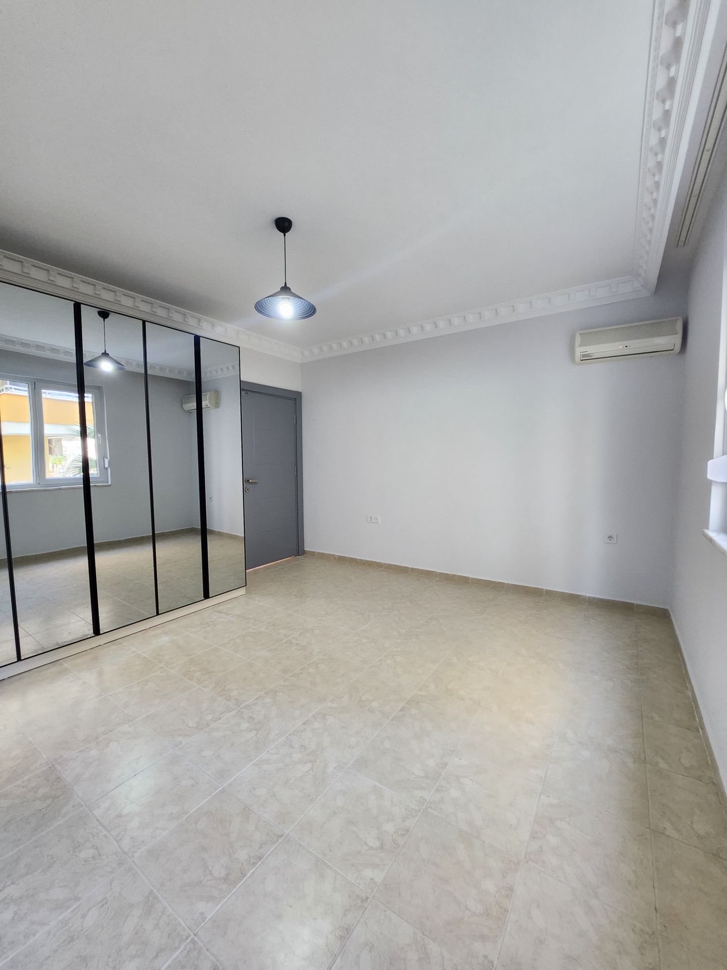 ALANYA MAHMUTLARDA GENİŞ 2+1 DAİRE - 4