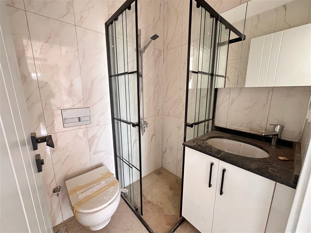 ALANYA DEMİRTAŞ'TA 1+1 LÜKS SİTEDE DAİRE - 10