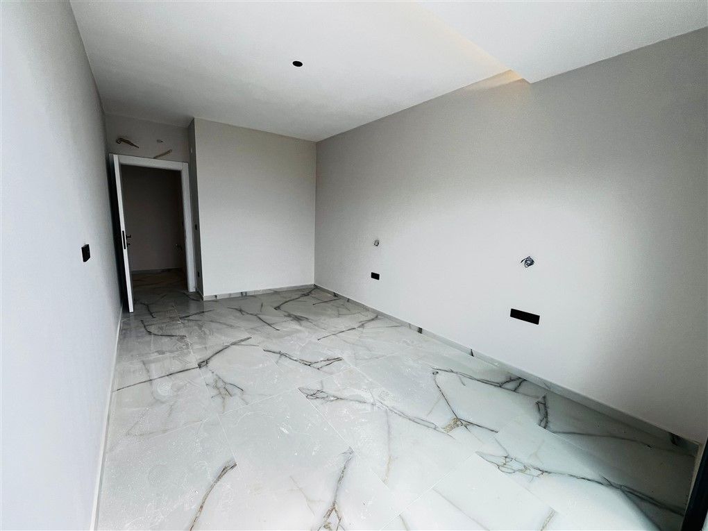 ALANYA İNCEKUM BÖLGESİNDE DENİZE YAKIN 2+1 DAİRE FIRSATI - 9