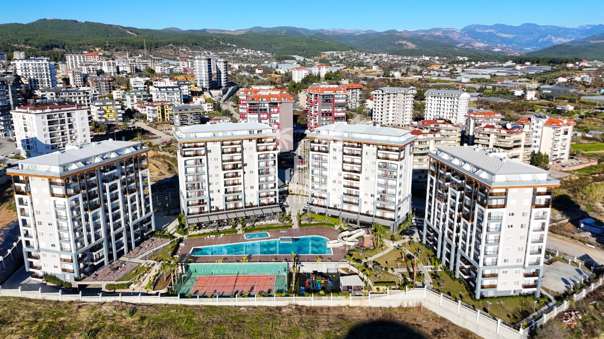 AVSALLAR BÖLGESİNDE LÜKS EŞYALI PENTHOUSE - 1