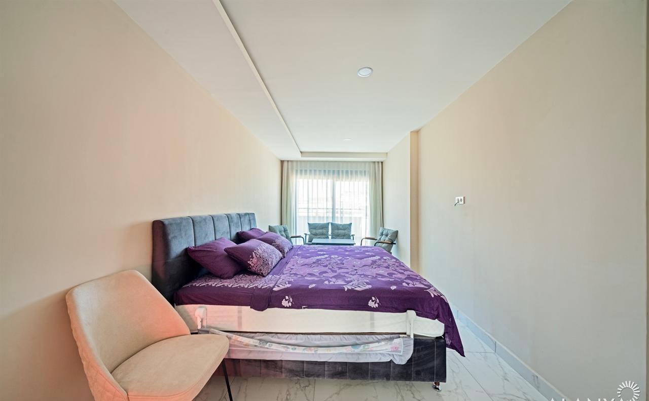 AVSALLAR BÖLGESİNDE LÜKS EŞYALI PENTHOUSE - 2