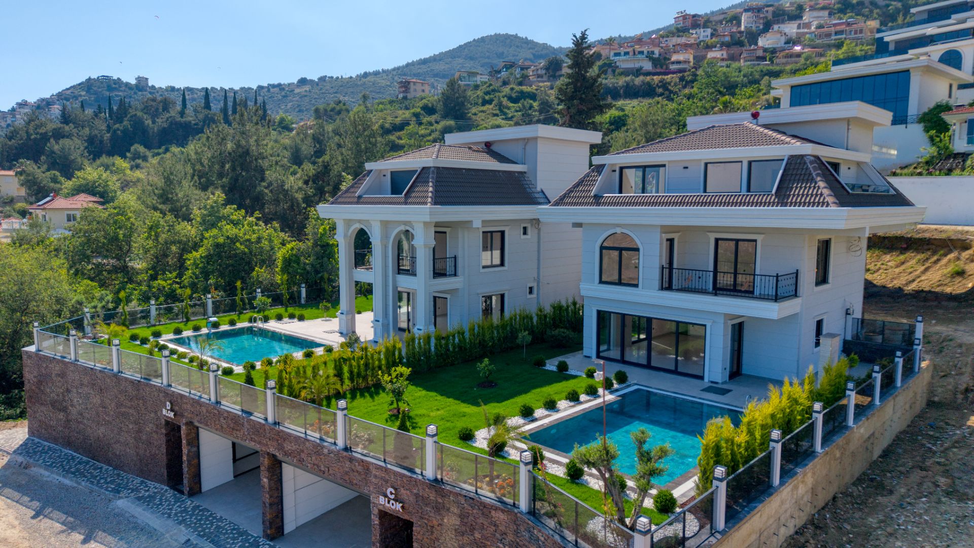INFINITY VILLAS | Tepe, Alanya'da Türk Vatandaşlığına Uygun Lüks Villalar - 1
