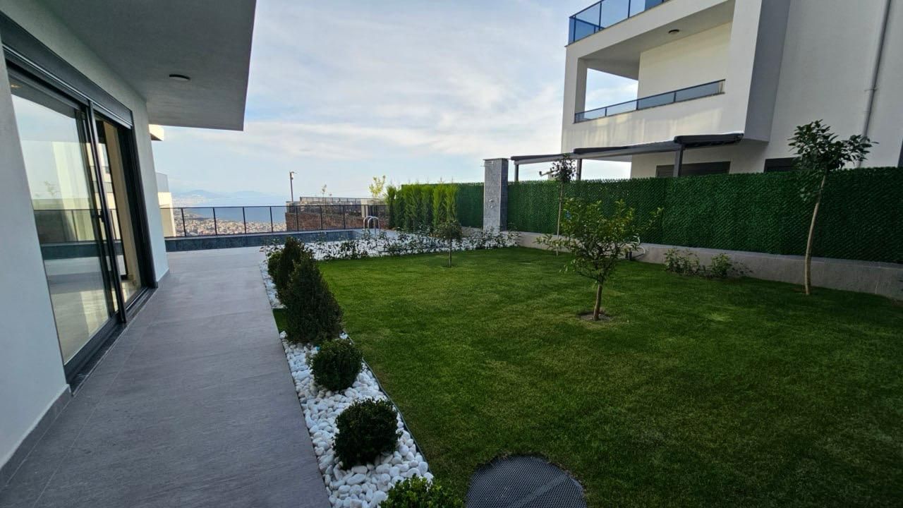 WHITE VILLA | Tepe, Alanya'da Türk Vatandaşlığına Uygun Lüks Villa - 2