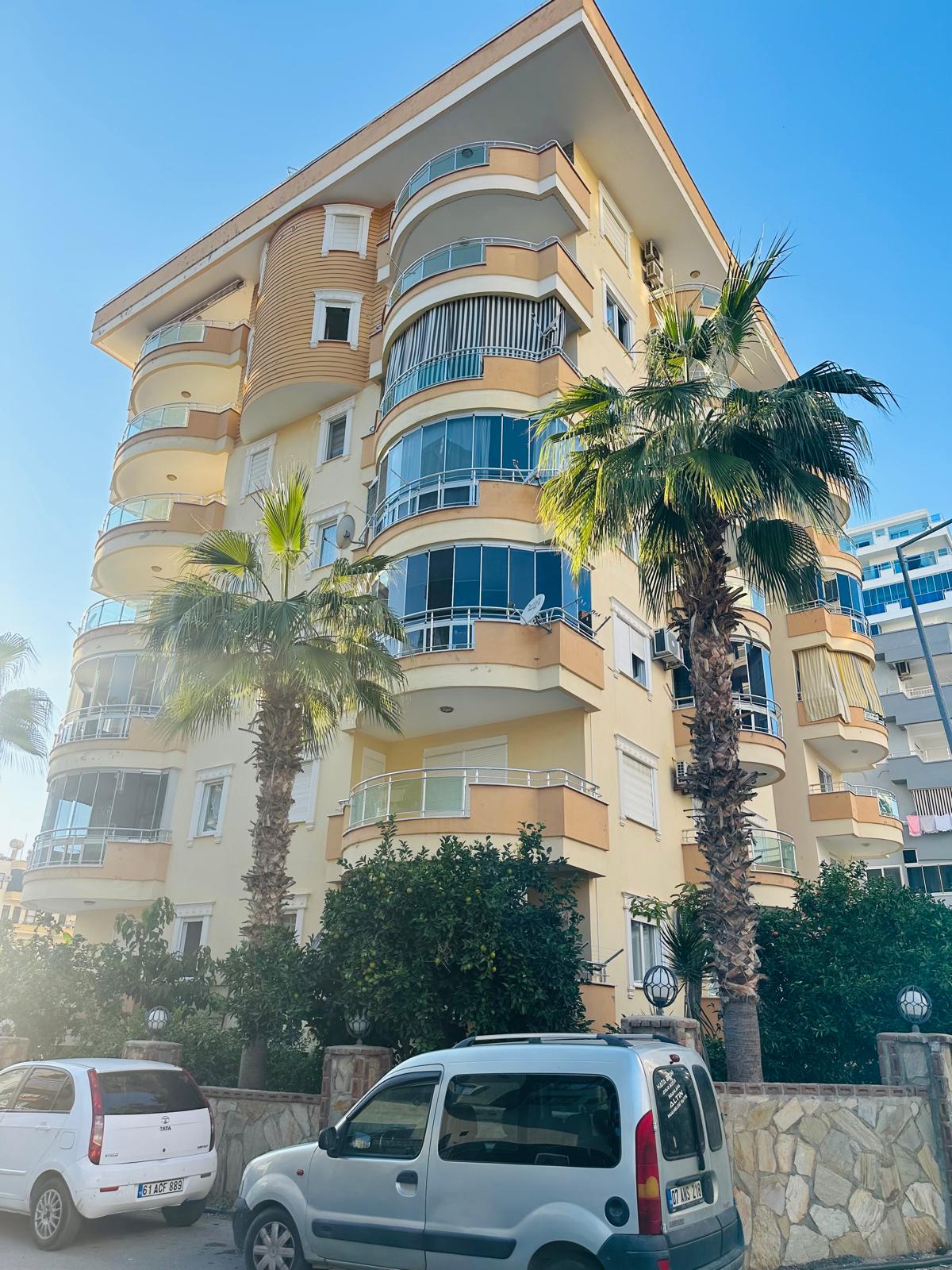 MAHMUTLAR'IN MERKEZİNDE GENİŞ VE KULLANIŞLI 2+1 SATILIK DAİRE - 2