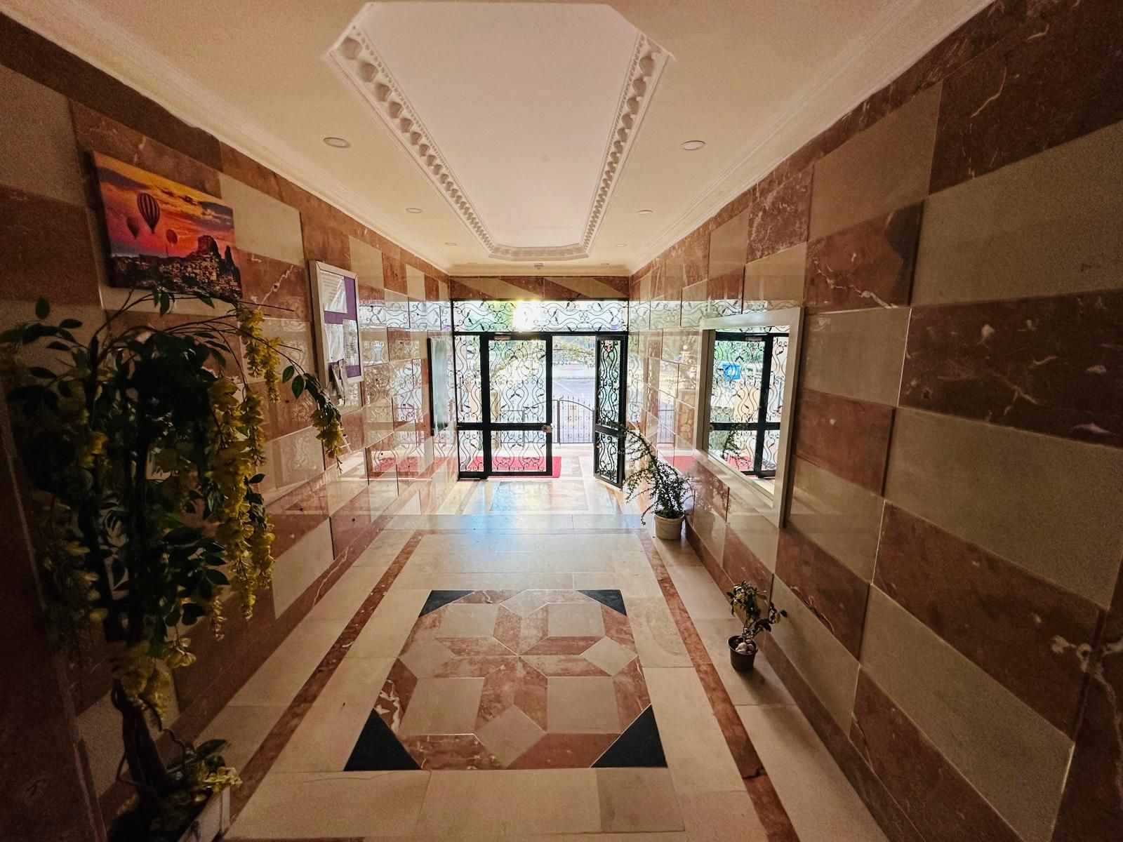 MAHMUTLAR'IN MERKEZİNDE GENİŞ VE KULLANIŞLI 2+1 SATILIK DAİRE - 12