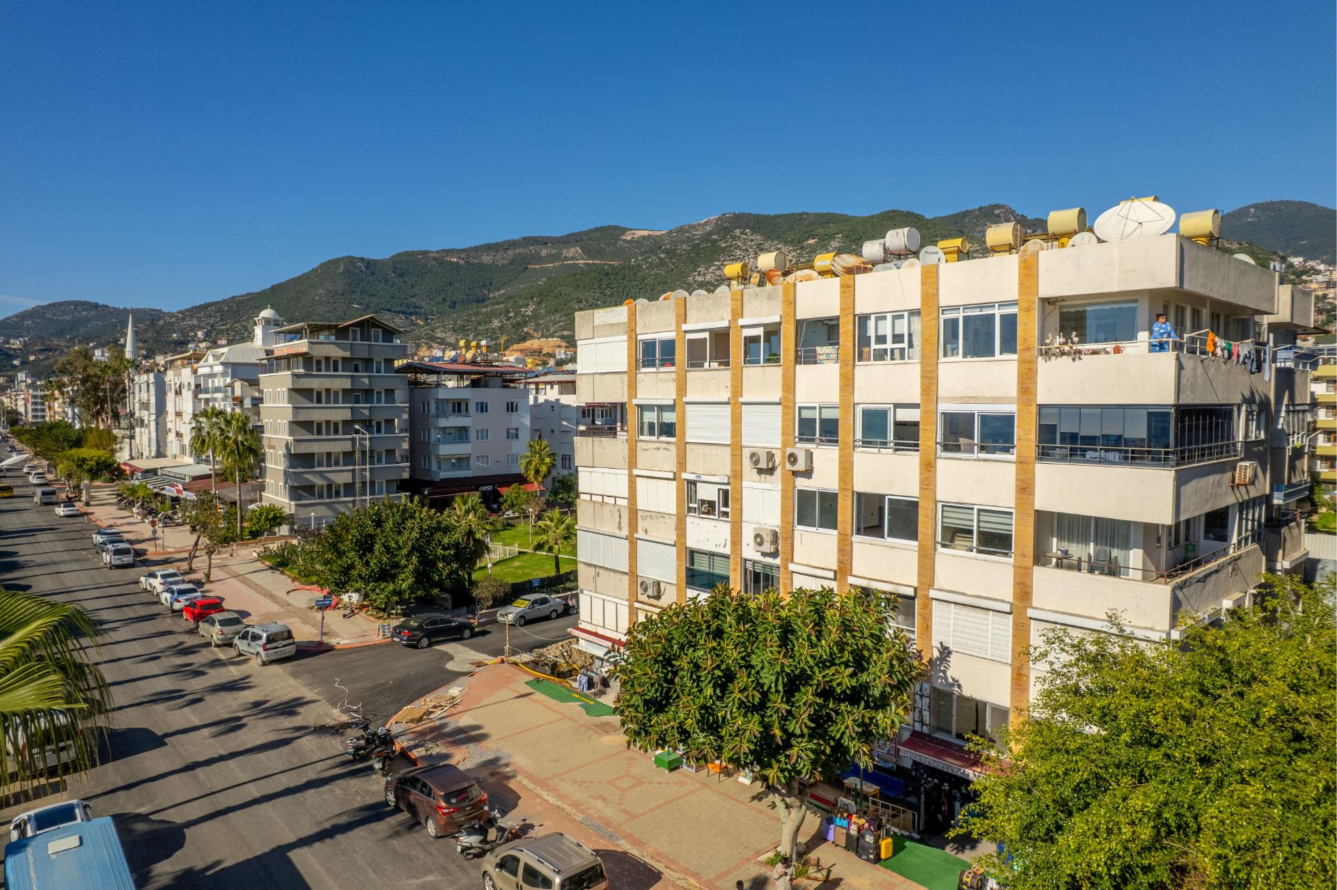 ALANYA CLEOPATRA'DA DENİZE SIFIR KONUMDA ÖZEL TASARIM 2+1 LÜKS DAİRE - 5