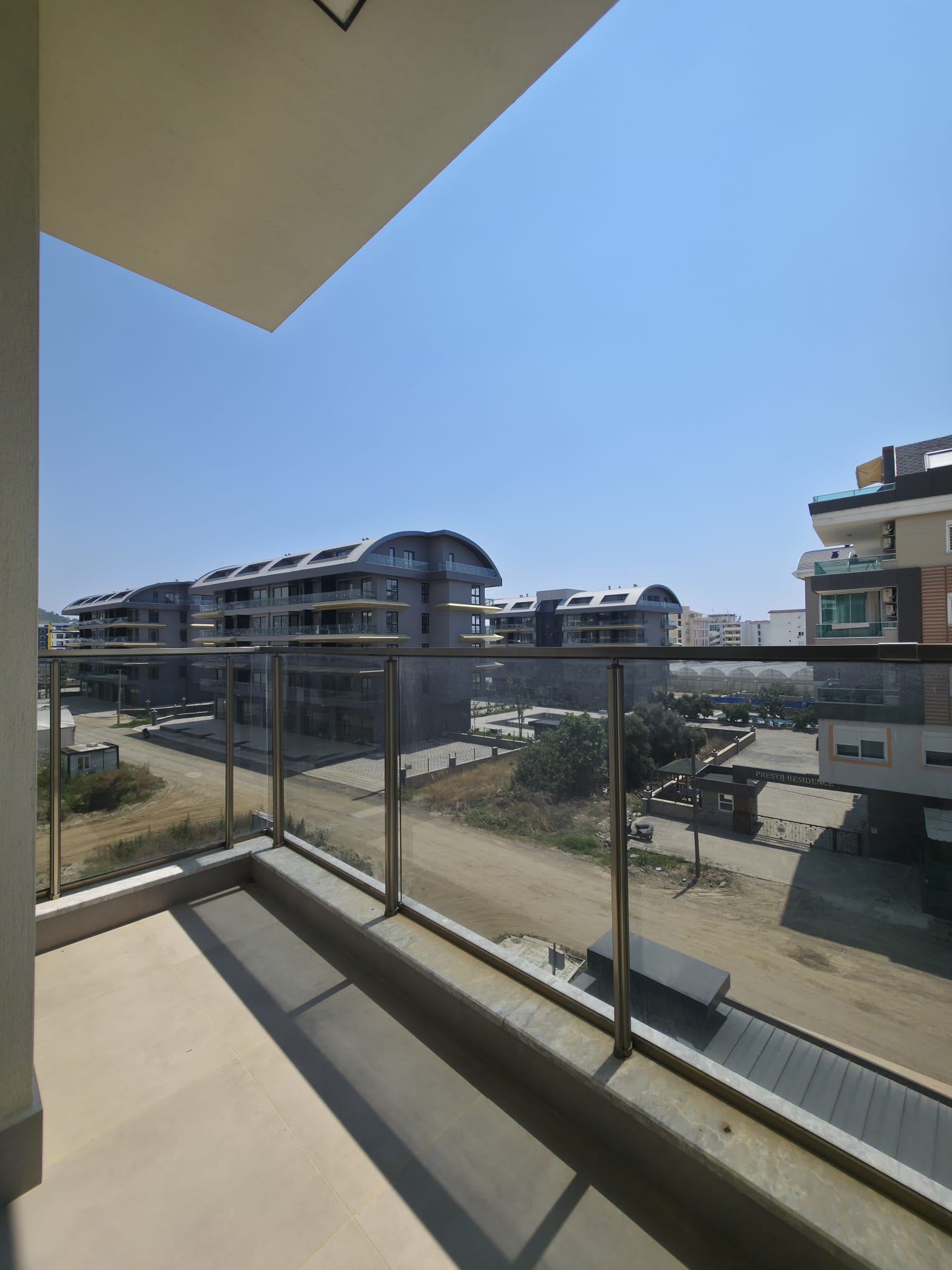 KARGICAK YENİSEY YAPARLI TWINS'TE DENİZE 150 METRE SATILIK 1+1 DAİRE - 5
