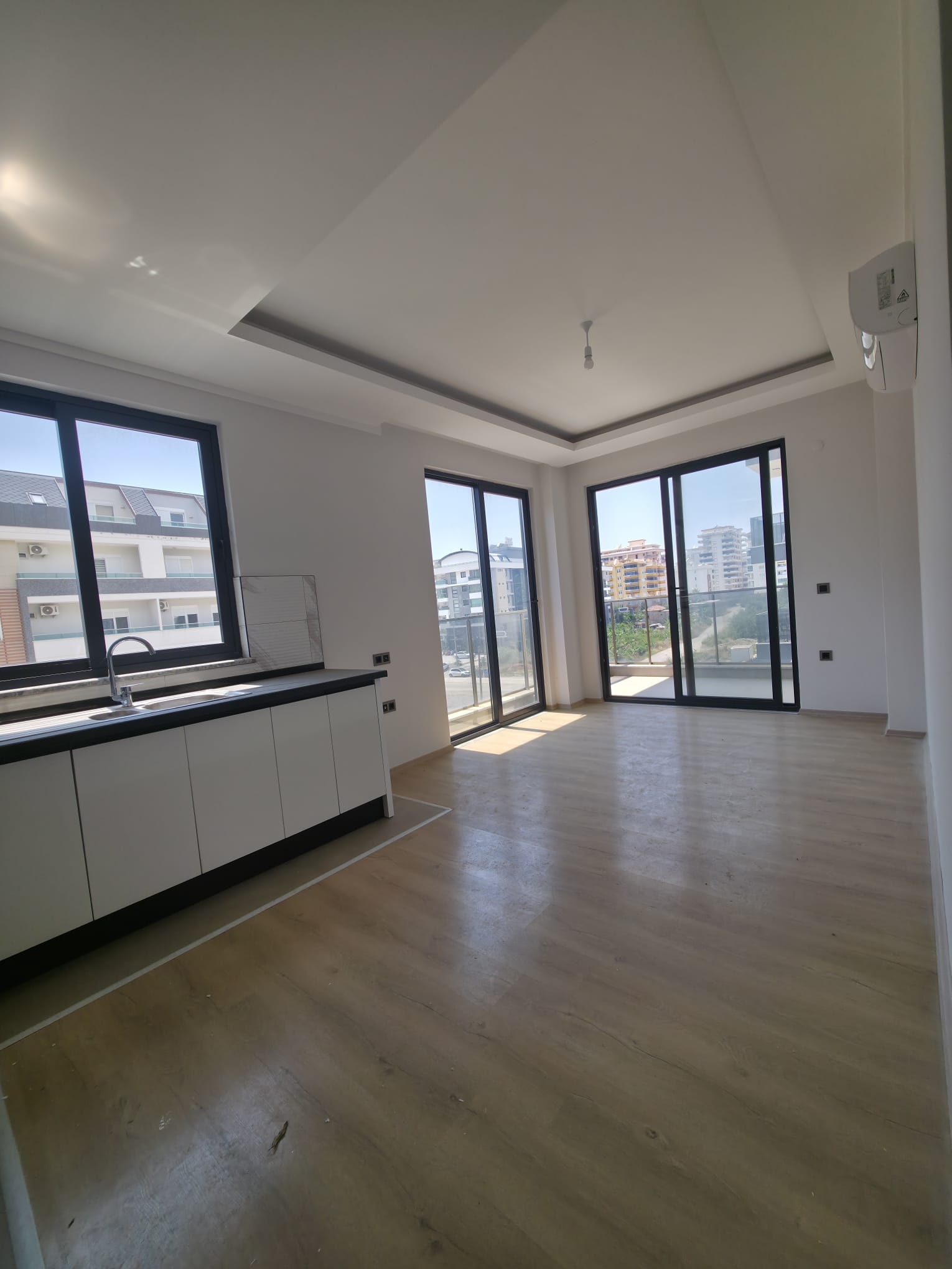 KARGICAK YENİSEY YAPARLI TWINS'TE DENİZE 150 METRE SATILIK 1+1 DAİRE - 6