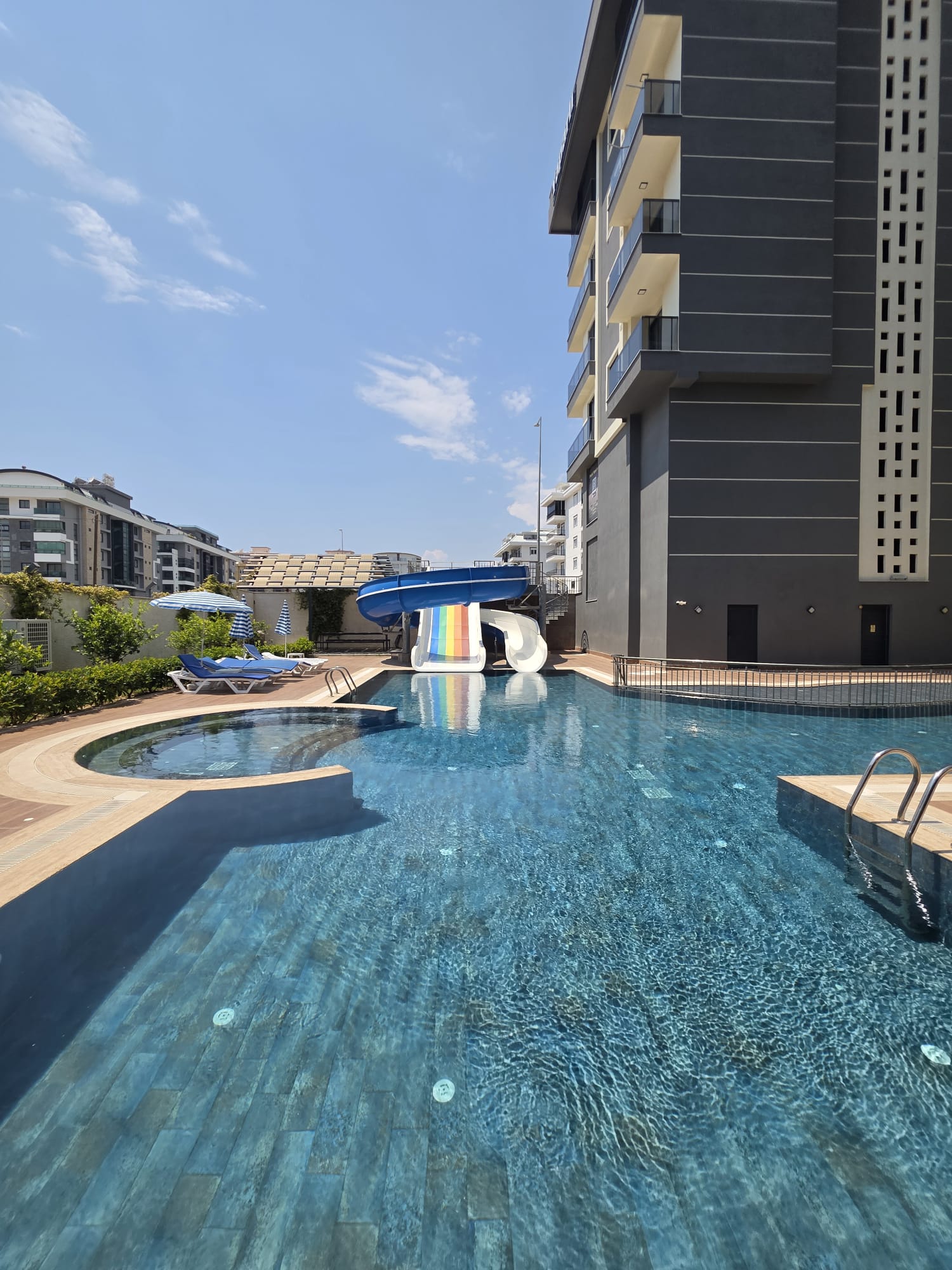 KARGICAK YENİSEY YAPARLI TWINS'TE DENİZE 150 METRE SATILIK 1+1 DAİRE - 14