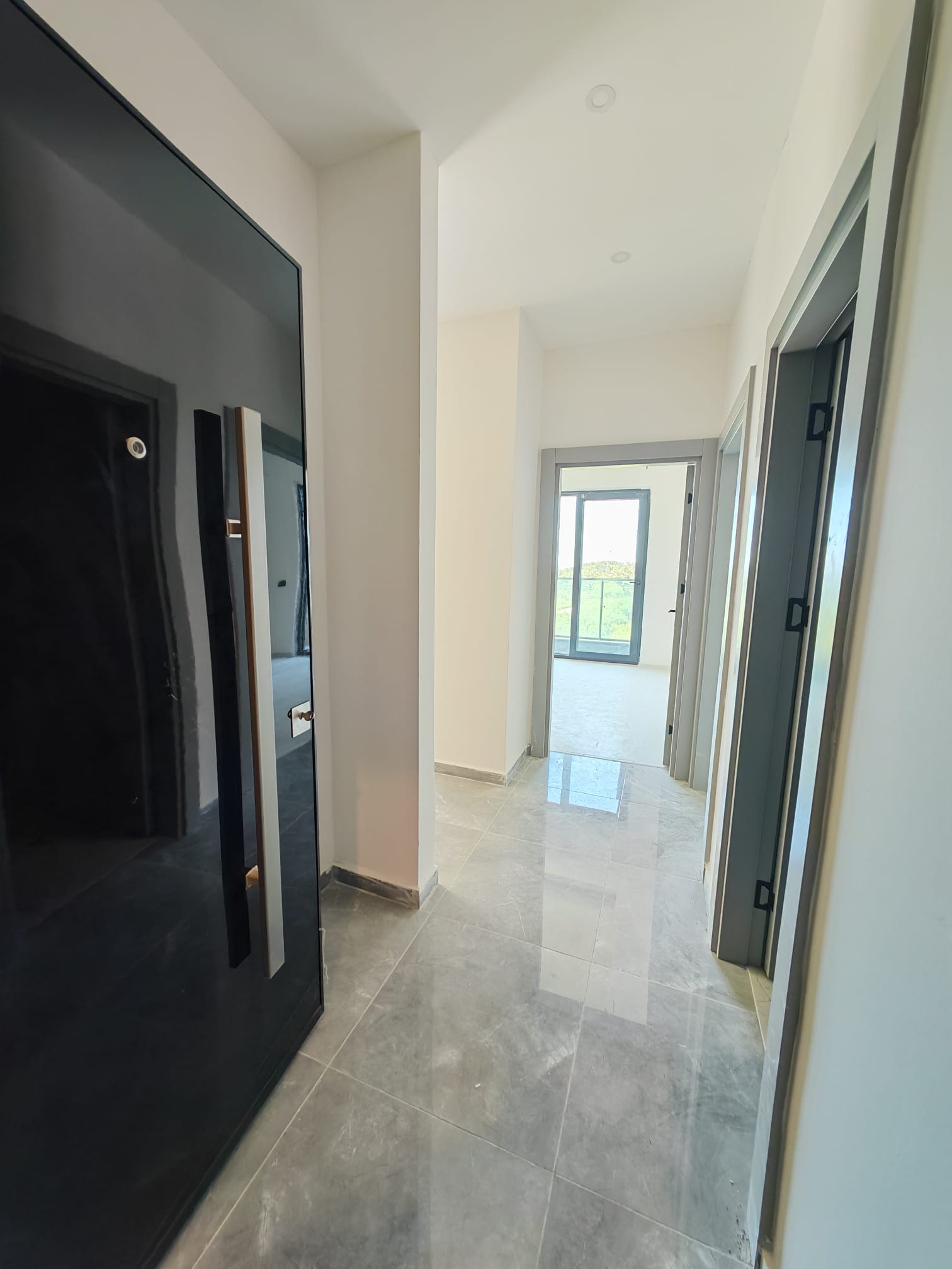 AVSALLAR'DA SOSYAL DONANIMLI SİTEDE 2+1 SATILIK DAİRE - 12