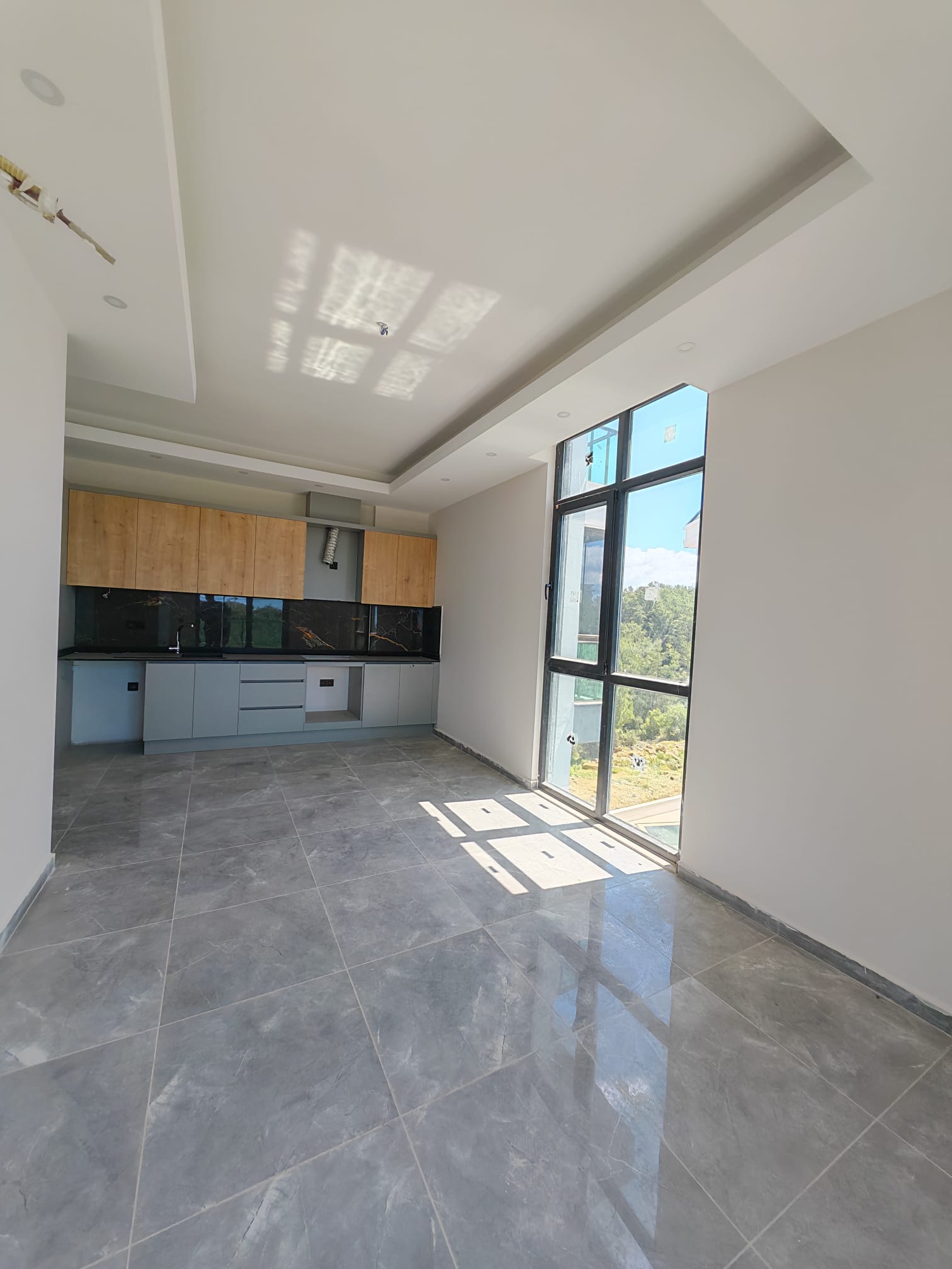 AVSALLAR'DA SOSYAL DONANIMLI SİTEDE 2+1 SATILIK DAİRE - 18
