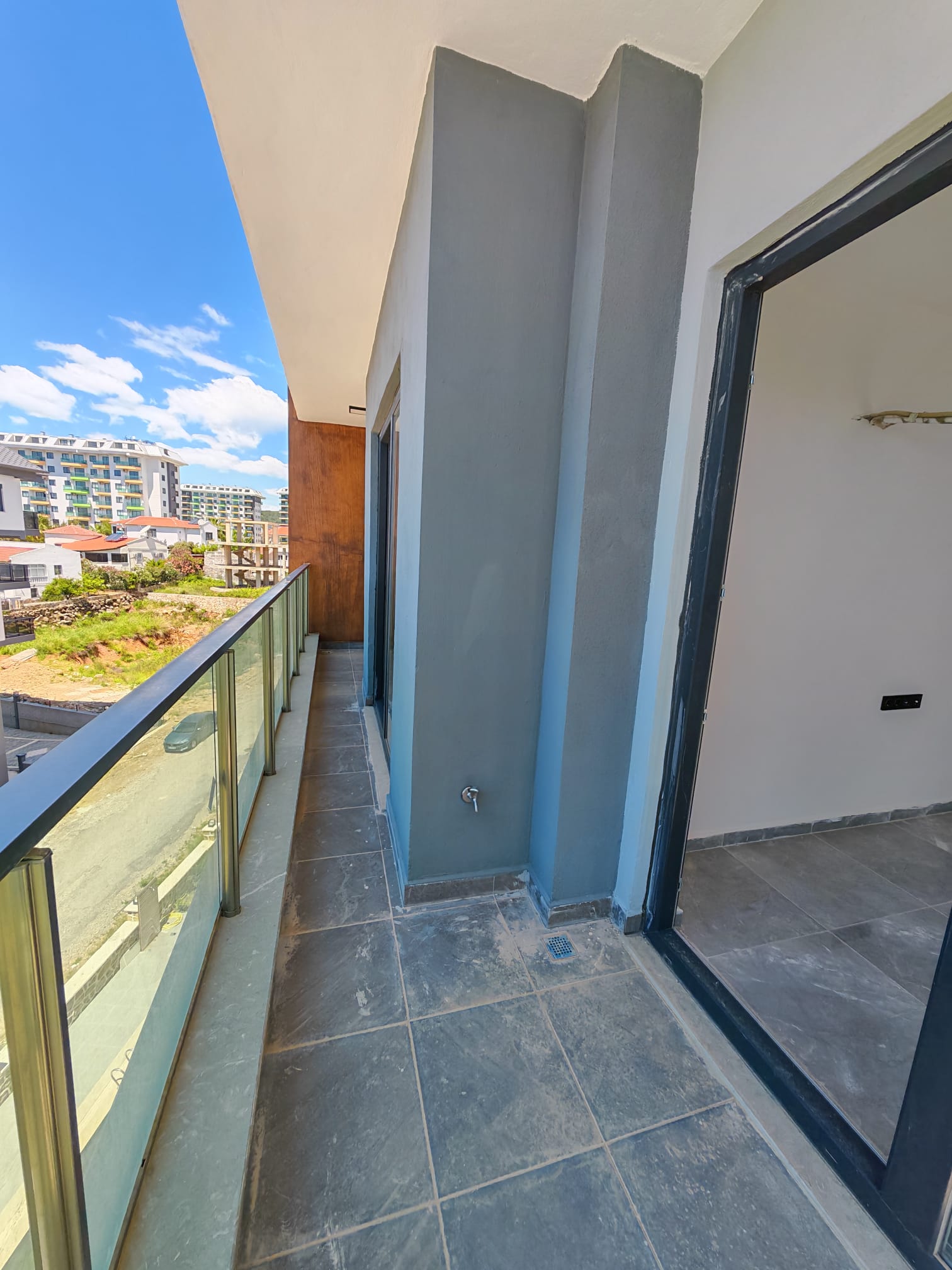 AVSALLAR'DA SOSYAL DONANIMLI SİTEDE 2+1 SATILIK DAİRE - 20