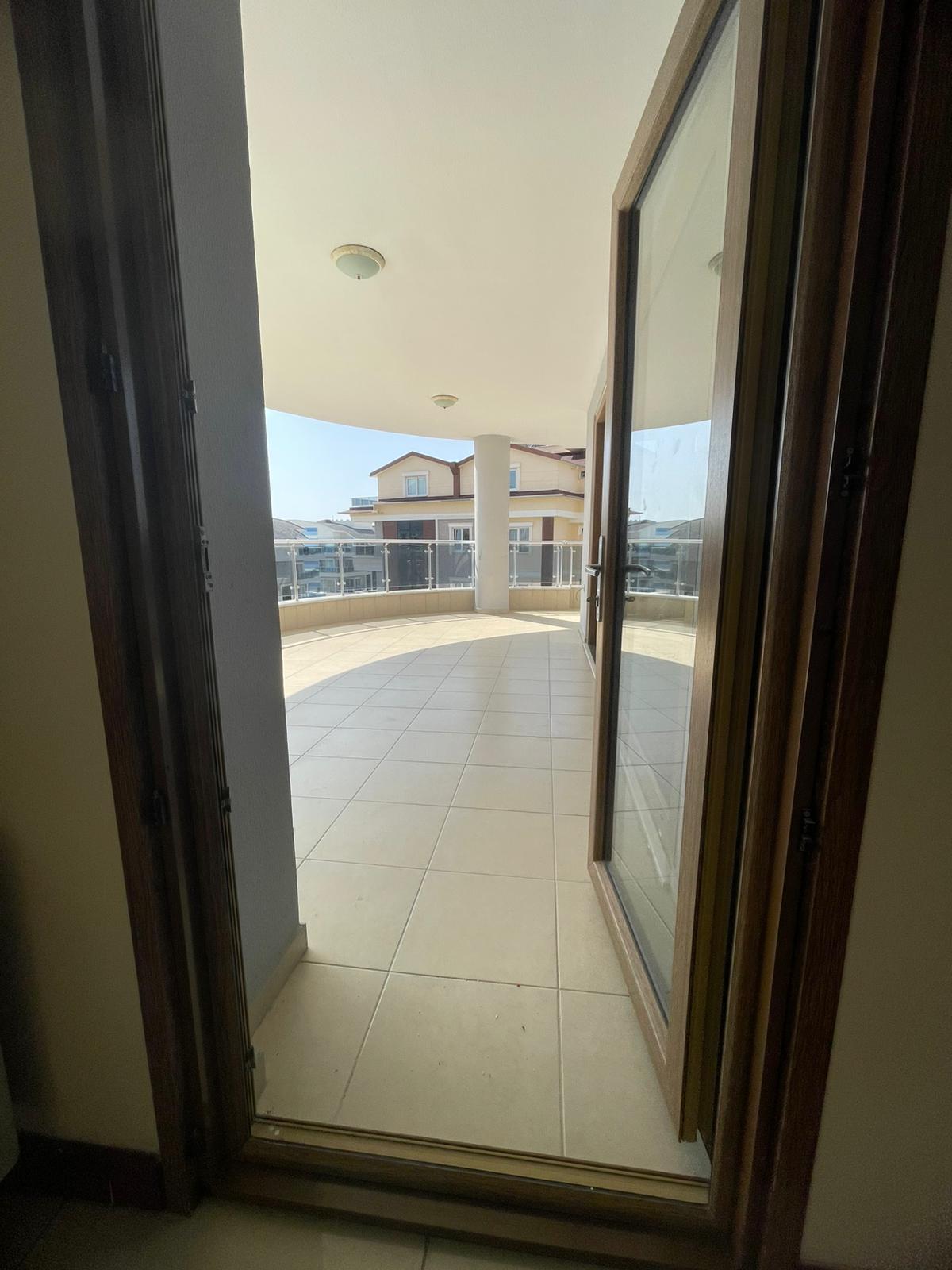 TAMAMI VATANDAŞLIĞA UYGUN | CİKCİLLİ KALE ŞEHİR 1'DE SATILIK 4+1 GENİŞ DAİRE - 13