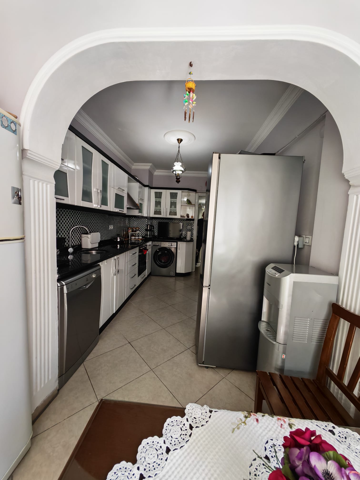 GÜLLERPINARI'NDA SAHİLE 100 METRE MESAFEDE SATILIK 3+1 GENİŞ DAİRE - 8