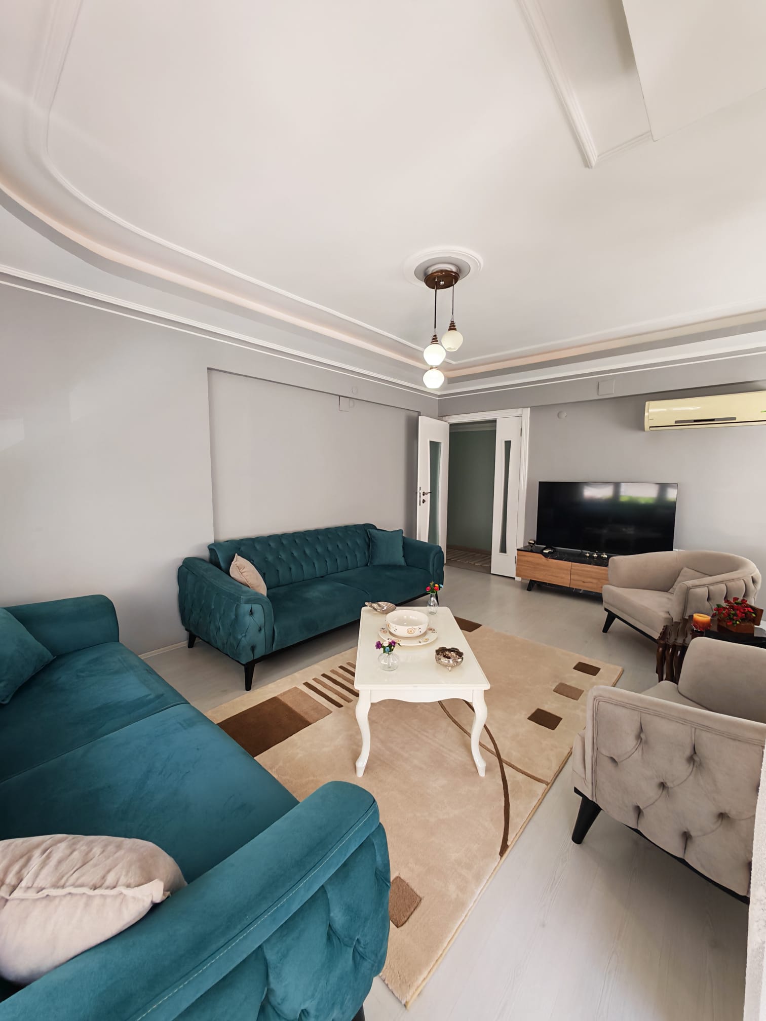 GÜLLERPINARI'NDA SAHİLE 100 METRE MESAFEDE SATILIK 3+1 GENİŞ DAİRE - 15