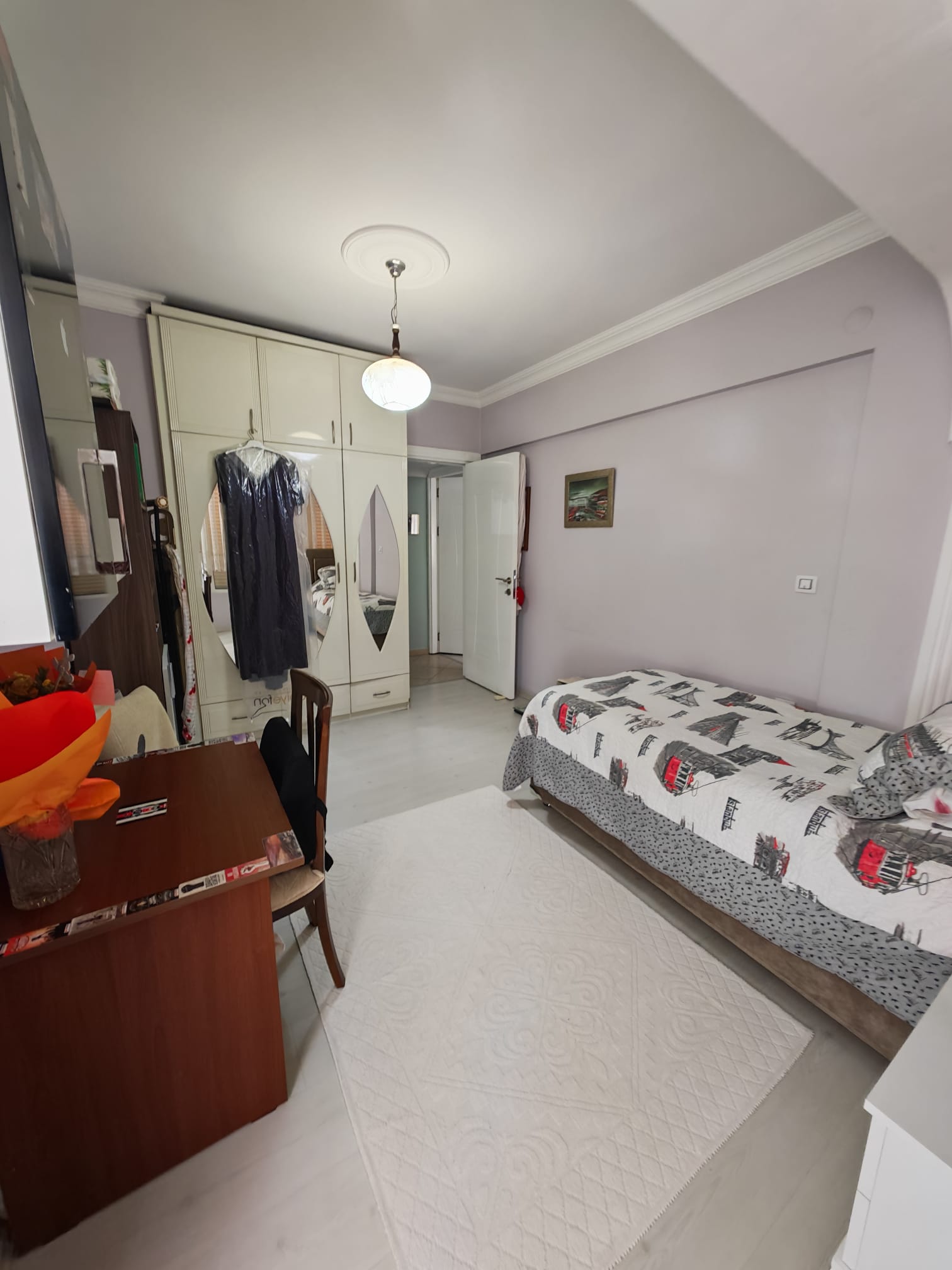 GÜLLERPINARI'NDA SAHİLE 100 METRE MESAFEDE SATILIK 3+1 GENİŞ DAİRE - 21
