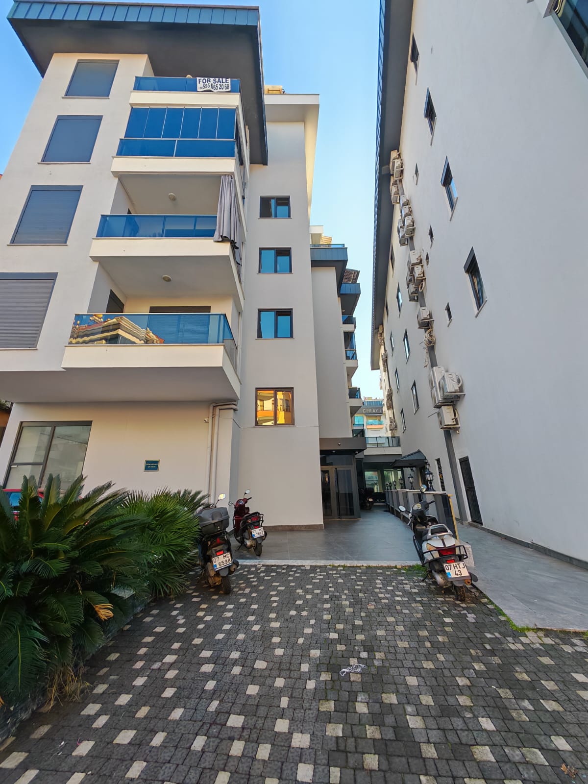 HACET MAHALLESİ'NDE SATILIK 1+1 DAİRE | SAHİLE YAKIN MERKEZİ KONUM - 3