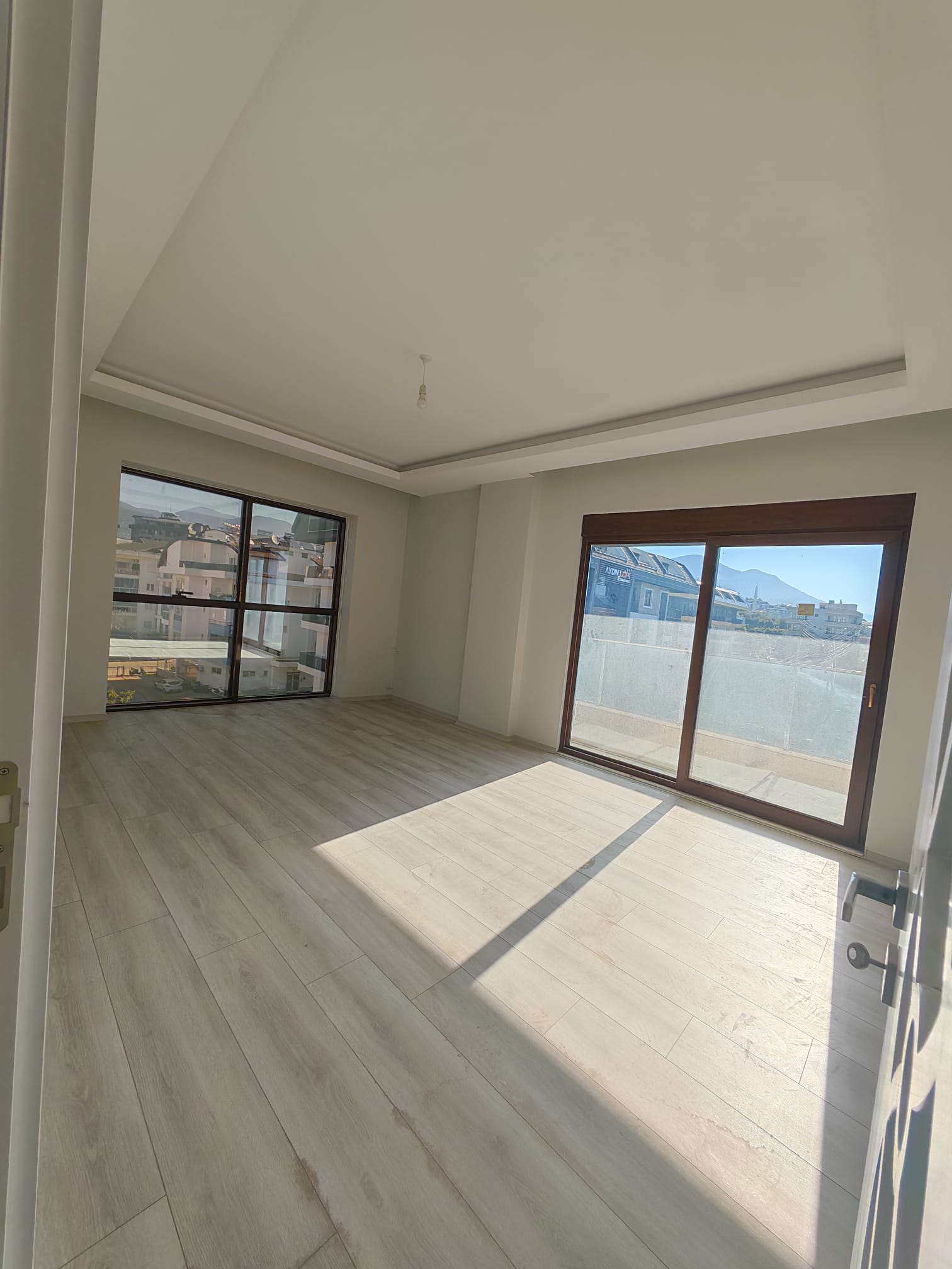 OBA MAHALLESİ'NDE SATILIK GENİŞ 2+1 DAİRE - 9