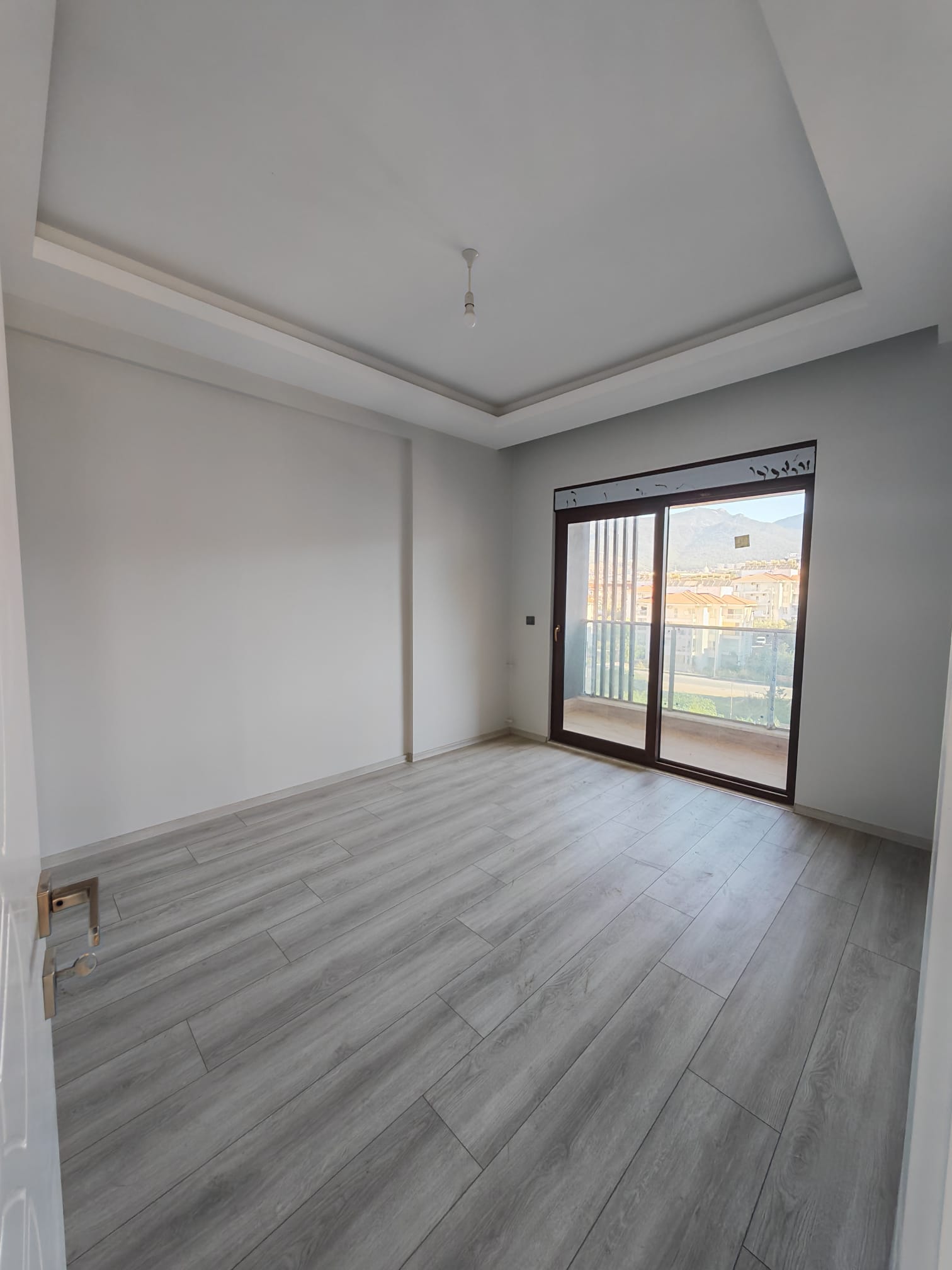 OBA MAHALLESİ'NDE SATILIK GENİŞ 2+1 DAİRE - 16