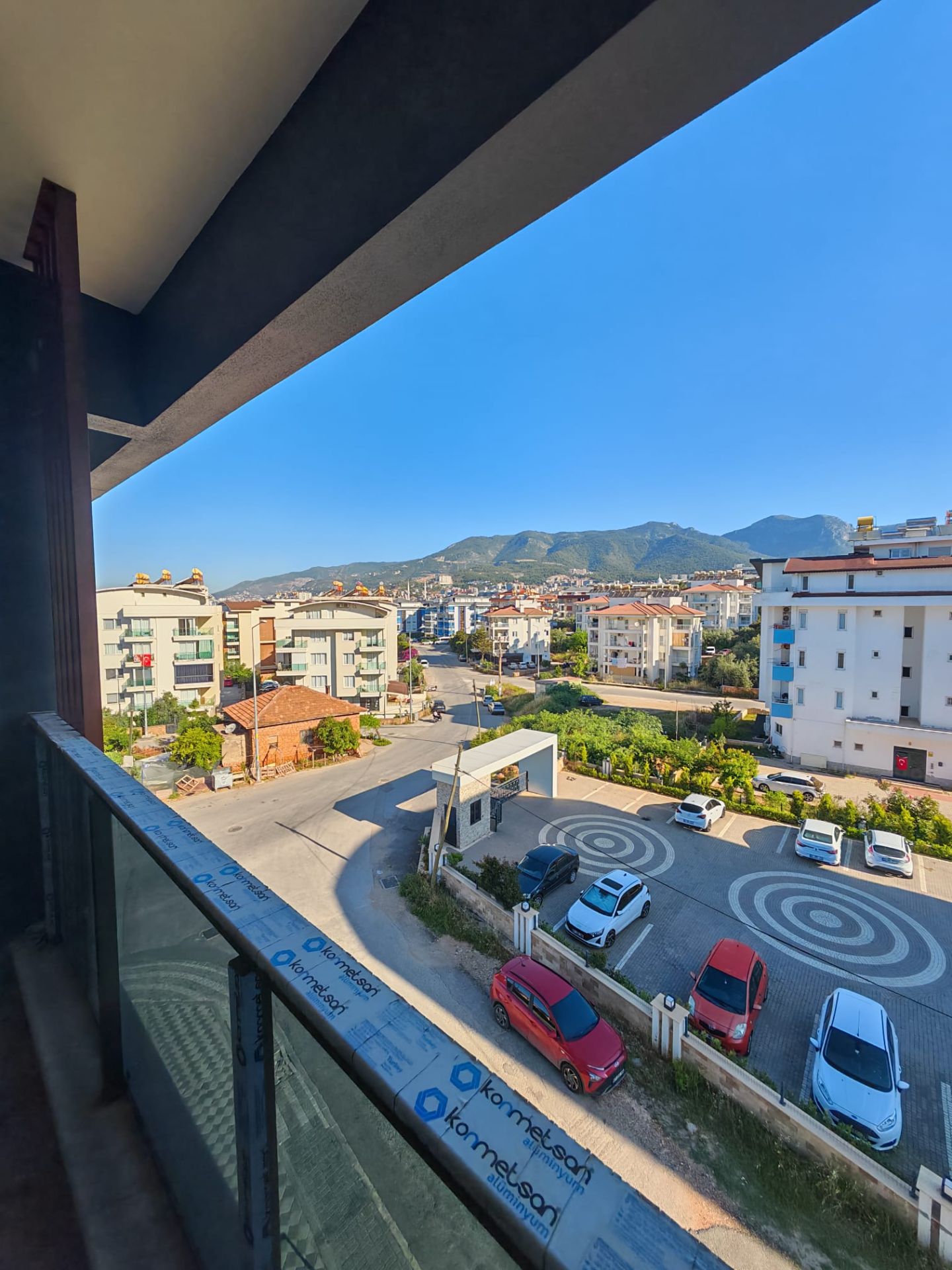 OBA MAHALLESİ'NDE SATILIK GENİŞ 2+1 DAİRE - 19