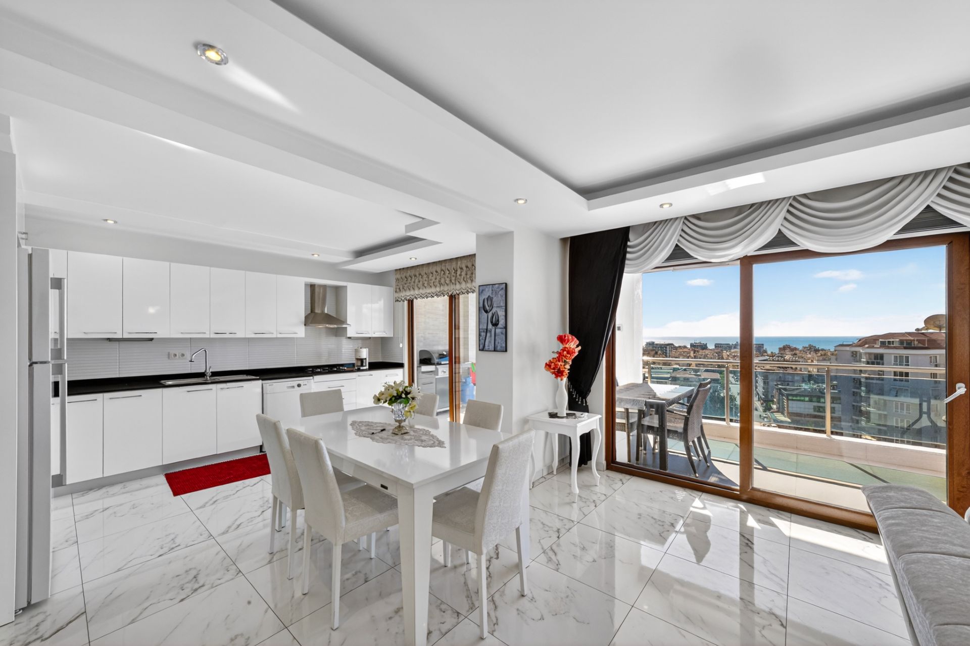 Crystal Park 2 Residence'da Satılık 3+1 Deniz Manzaralı Lüks Daire - 2