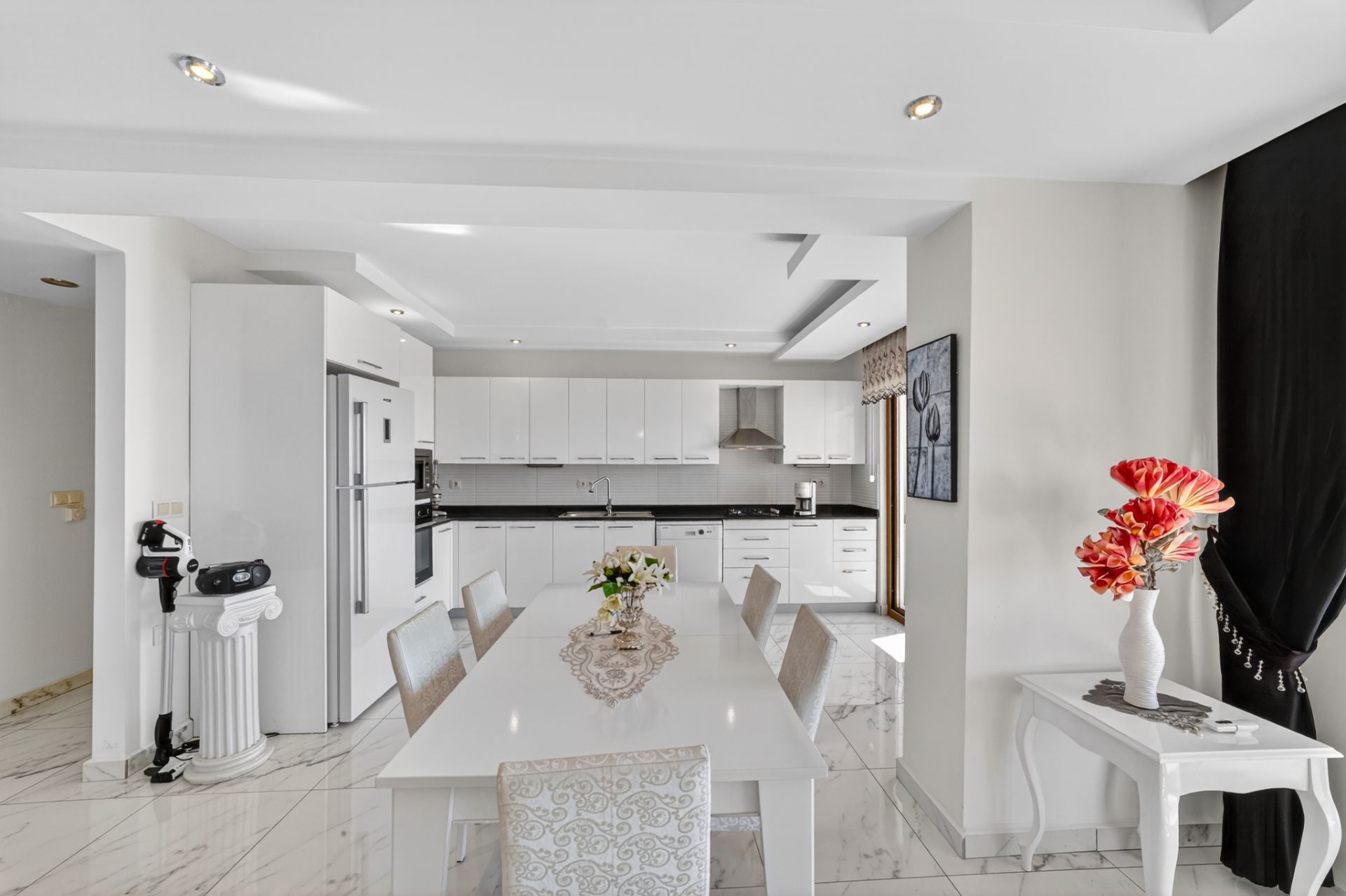 Crystal Park 2 Residence'da Satılık 3+1 Deniz Manzaralı Lüks Daire - 3