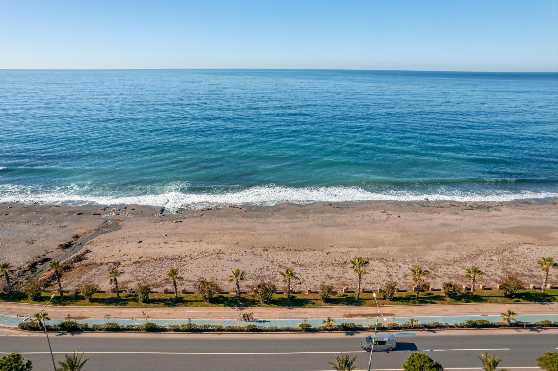 Alanya Kestel 23 Beach Residence'ta Satılık 1+1 Full Eşyalı Denize Sıfır Daire - 12