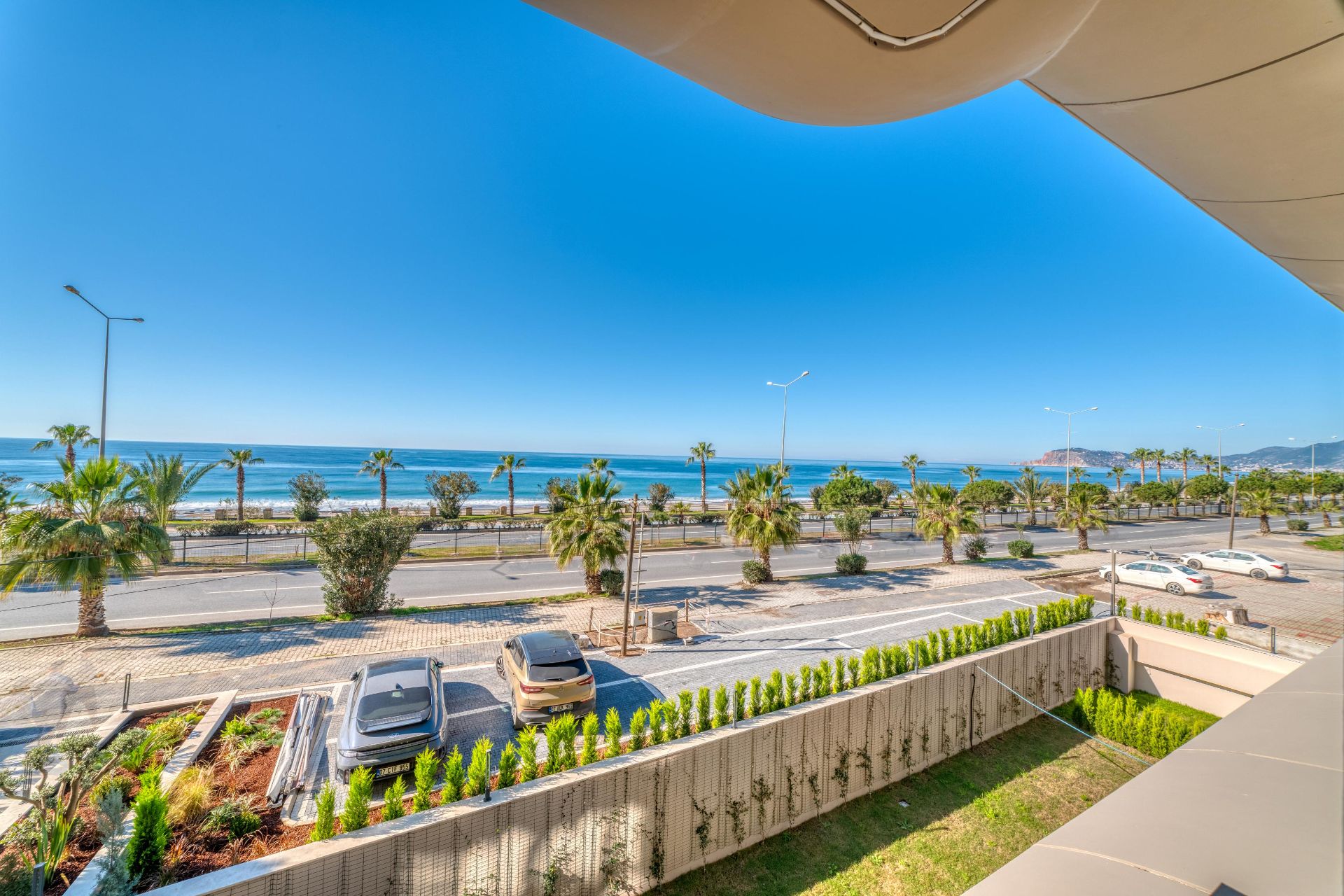 Alanya Kestel 23 Beach Residence'ta Satılık 1+1 Full Eşyalı Denize Sıfır Daire - 45