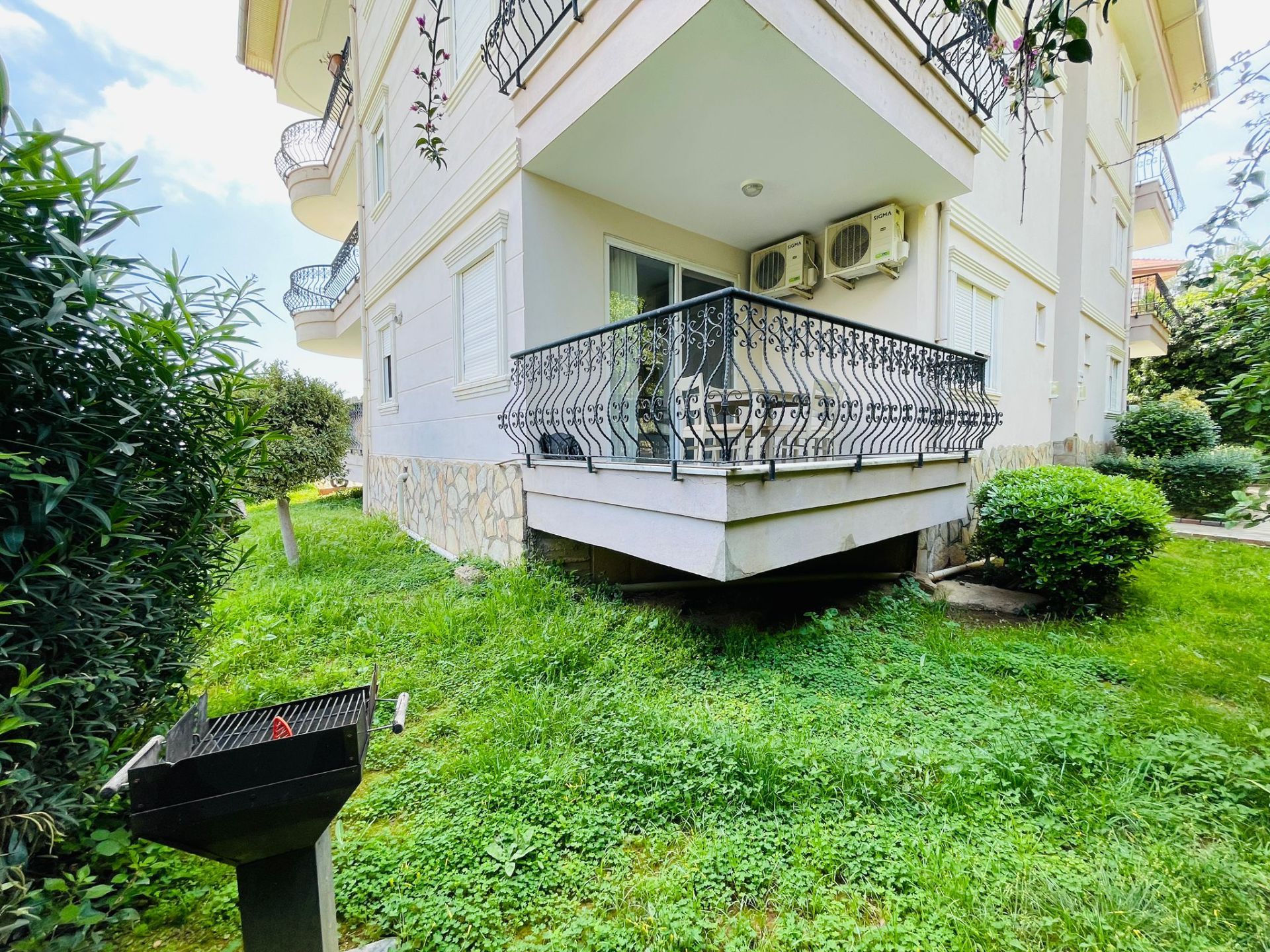 Alanya Sugözü Mahallesi'nde Satılık, Kale ve Deniz Manzaralı Full Eşyalı 2+1 Daire - 10