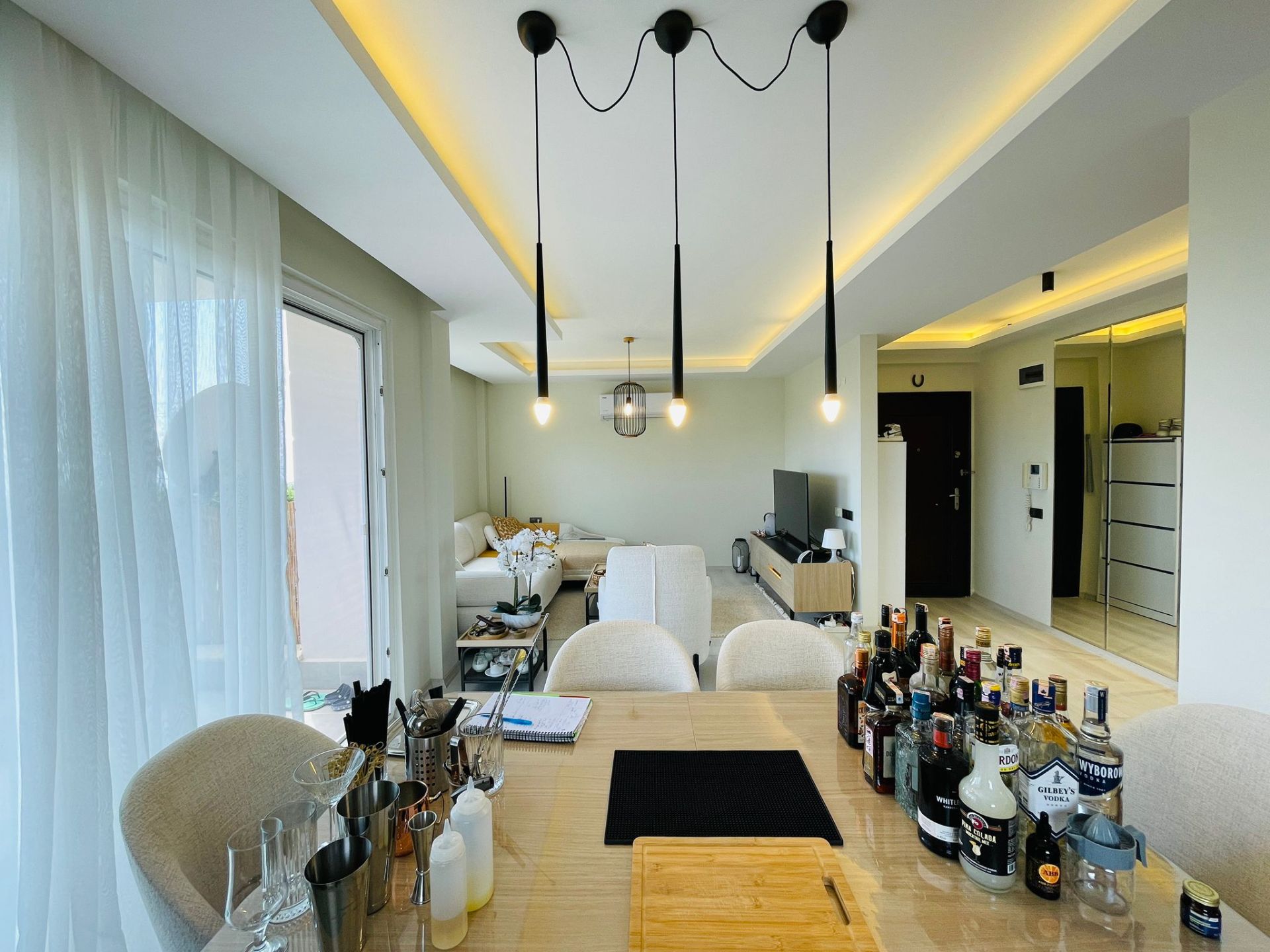 Alanya Sugözü Mahallesi'nde Satılık, Kale ve Deniz Manzaralı Full Eşyalı 2+1 Daire - 18